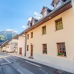 Amazing With Balcony - One Bedroom With Balcony