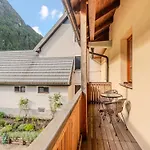 Amazing With Balcony - One Bedroom With Balcony * Log pod Mangartom