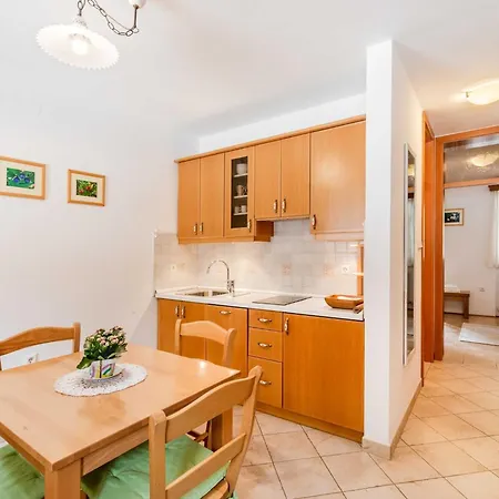 Amazing With Balcony - One Bedroom With Balcony * Лог-под-Мангартом