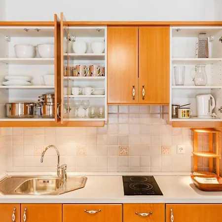 Amazing With Balcony - One Bedroom With Balcony * Log pod Mangartom