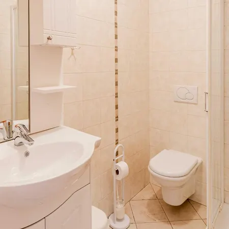 Апартаменты Amazing With Balcony - One Bedroom With Balcony *