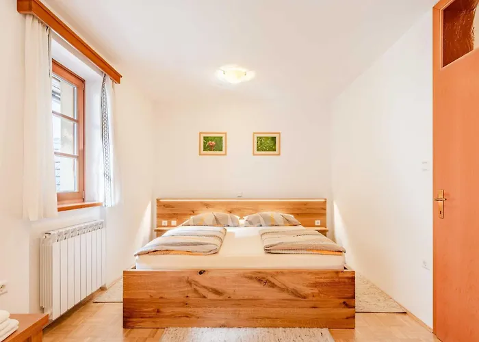 Amazing With Balcony - One Bedroom With Balcony Appartamento *