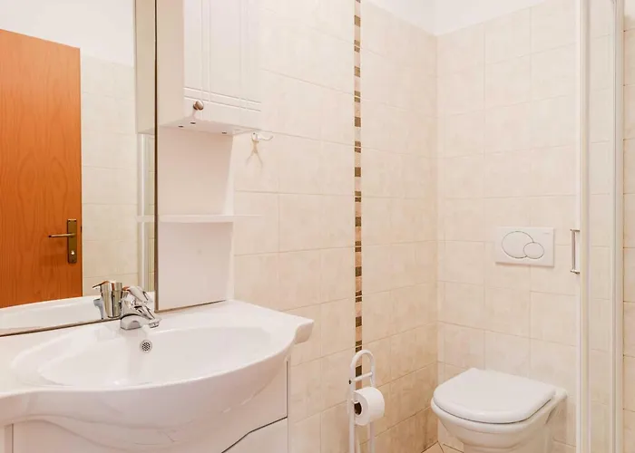 Amazing With Balcony - One Bedroom With Balcony * Log pod Mangartom