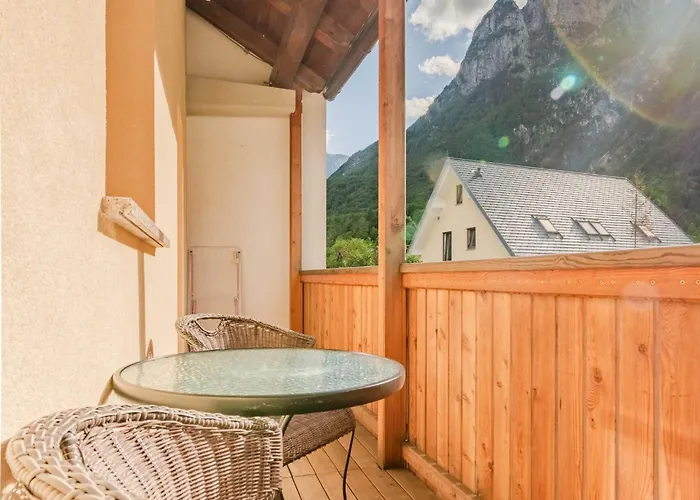 Appartamento Amazing With Balcony - One Bedroom With Balcony Log pod Mangartom